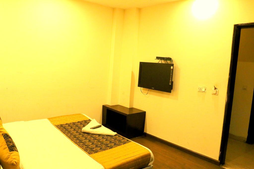 Hotel Benz International Delhi  Eksteriør bilde