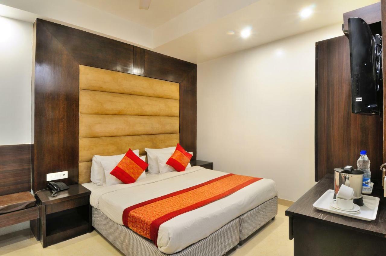 Hotel Benz International Delhi  Eksteriør bilde
