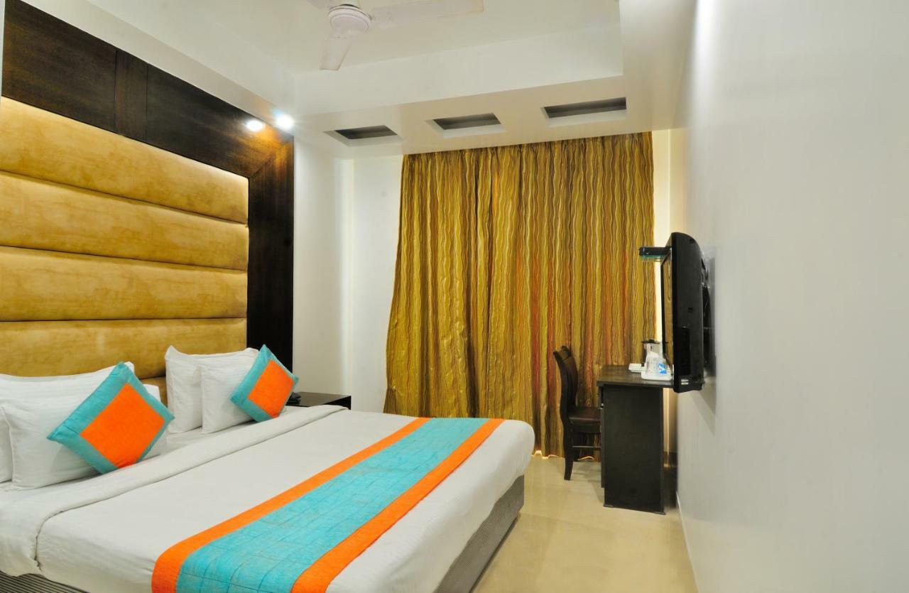 Hotel Benz International Delhi  Eksteriør bilde
