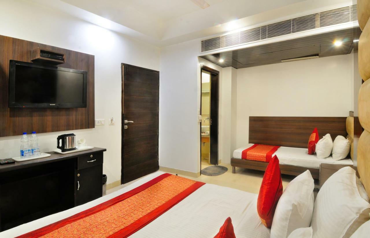 Hotel Benz International Delhi  Eksteriør bilde